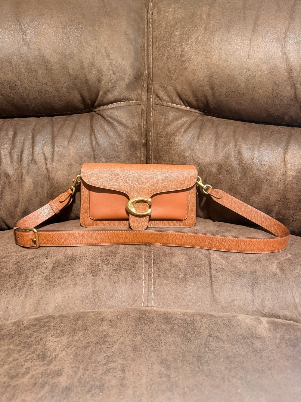 Coach Tabby 26 Saddle Tan Leather Shoulder and Crossbody Bag *Rare Color*